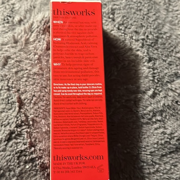 COPY - This Works brand In Transit Pollution Shield 60ml Anti Pollution Spray On - Picture 2 of 4